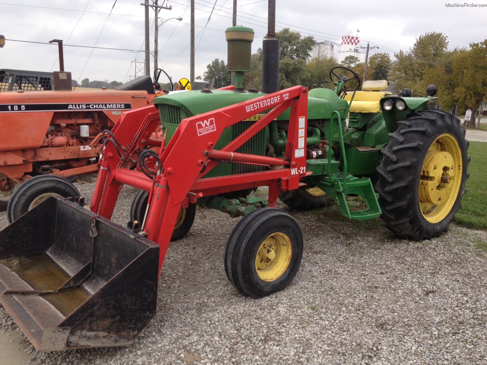 John Deere 4010 Tractors Row Crop (+100hp) John Deere MachineFinder