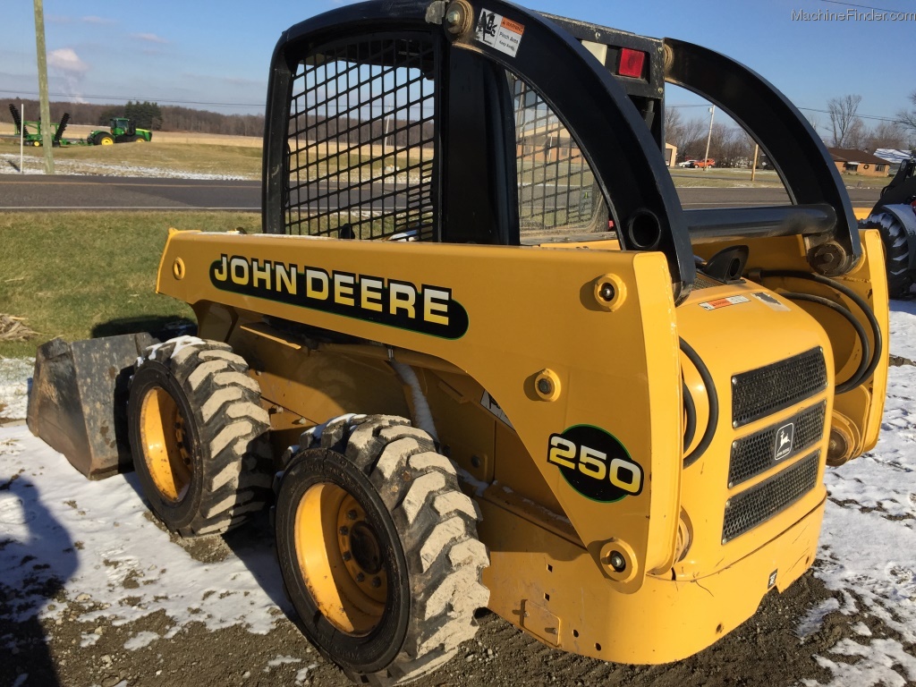 2001 John Deere 250 Skid Steer Loaders John Deere MachineFinder