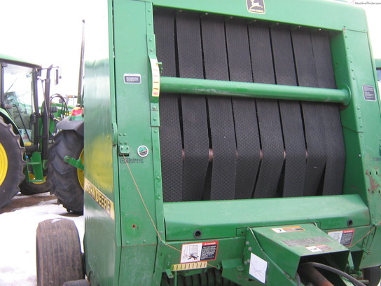 1997 John Deere 566