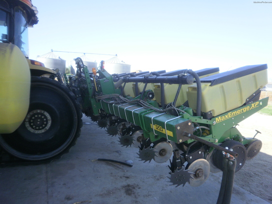 2008 John Deere 1720