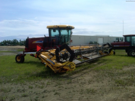 2009 New Holland H8040