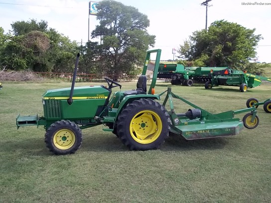 2002 John Deere 790