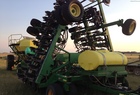 2002 John Deere 1860