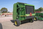 1992 John Deere 535