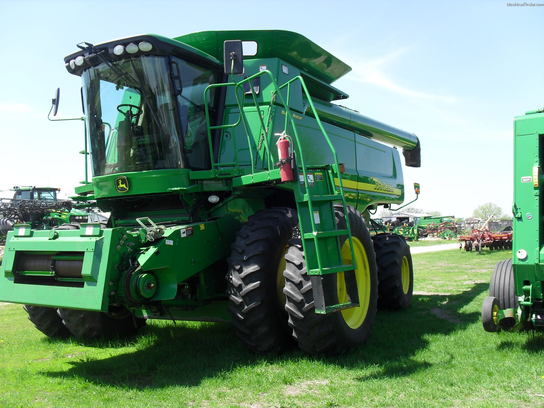 2006 John Deere 9760 STS SIDEHILL