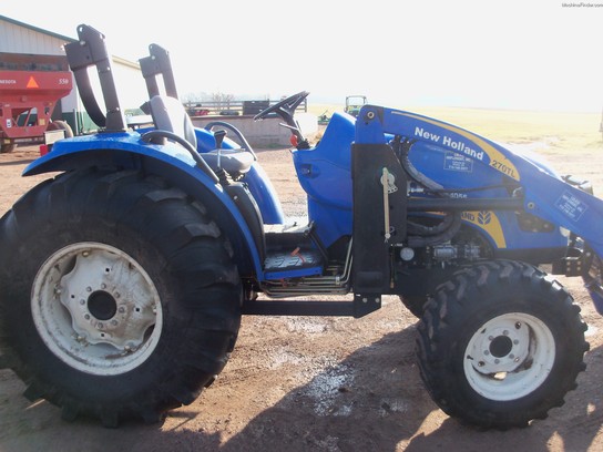  New Holland Boomer 4055