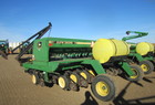  John Deere 750