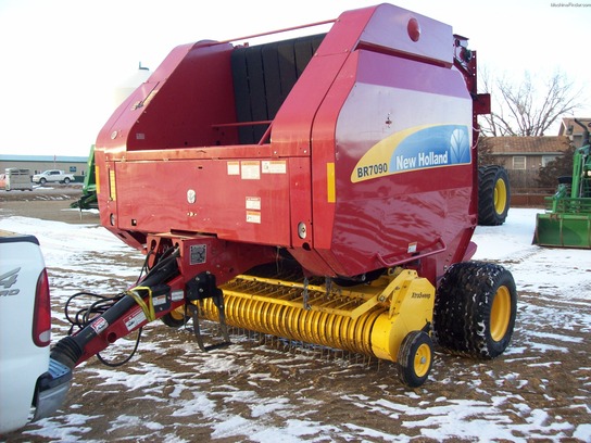 2008 New Holland br7090