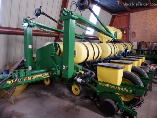 1998 John Deere 1770
