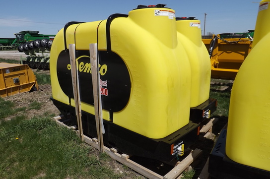 2012 Demco 1200G