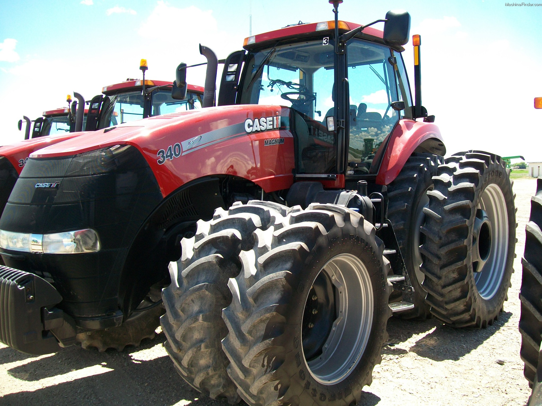 2011 Case IH Magnum 340 Tractors Row Crop (+100hp) John Deere
