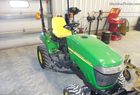 2010 John Deere 2305
