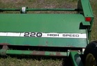 1997 John Deere 220