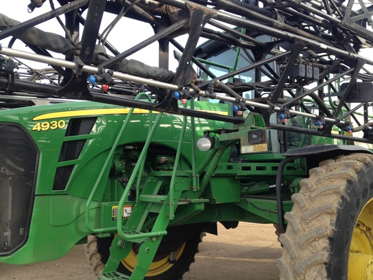 2008 John Deere 4930