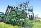 2007 John Deere 726