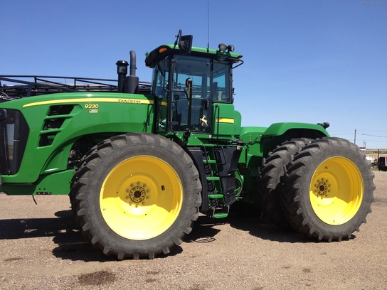 2010 John Deere 9230