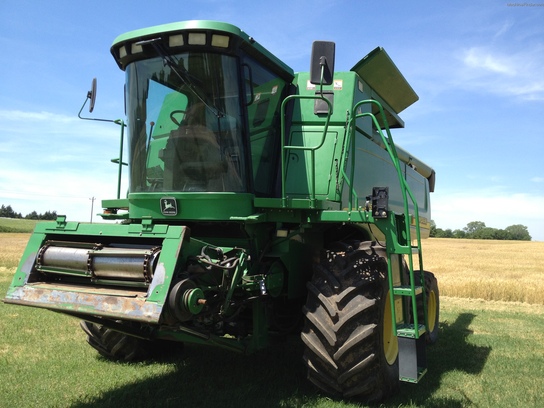 2000 John Deere 9750STS