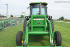  John Deere 2950