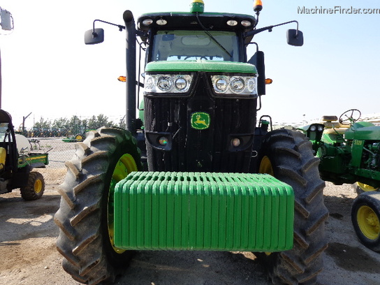 2011 John Deere 7200R
