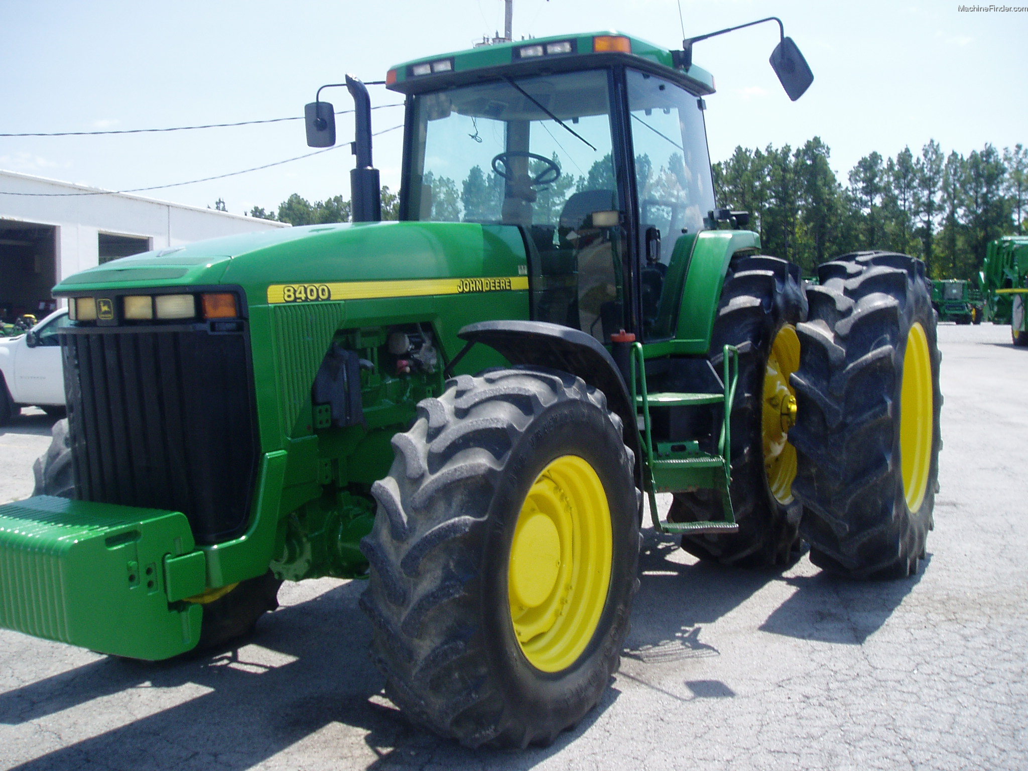 1998 John Deere 8400 Tractors Row Crop (+100hp) John Deere MachineFinder