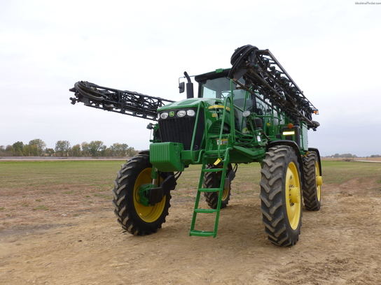 2011 John Deere 4830