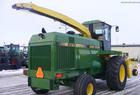 1994 John Deere 6810