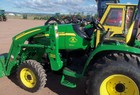 2008 John Deere 3320