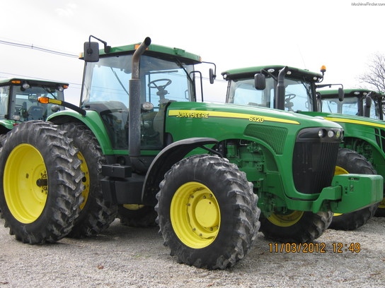 2002 John Deere 8320