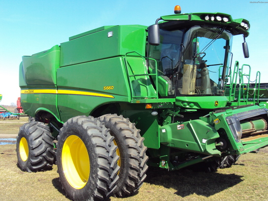 2012 John Deere S660