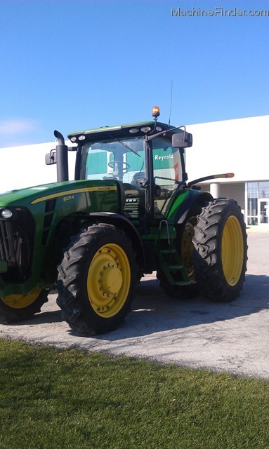 2010 John Deere 8225R
