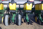 1995 John Deere 7200