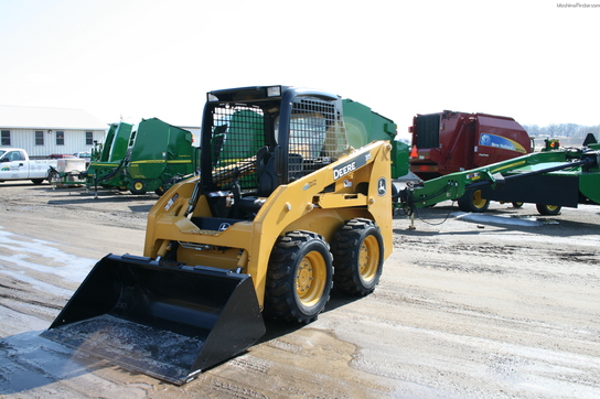 2011 John Deere 315