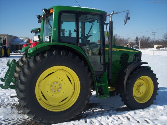 2004 John Deere 6420