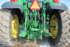 2009 John Deere 7330