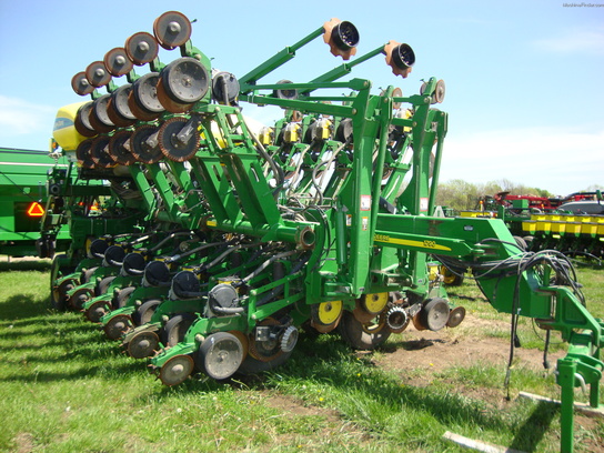 2009 John Deere 1790