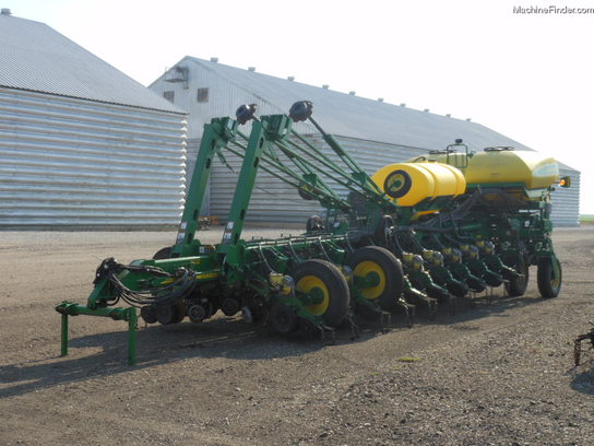 2008 John Deere 1770NT