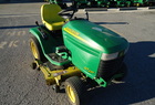 2004 John Deere GT235