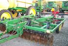  John Deere 714
