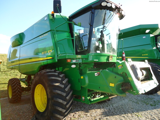 2011 John Deere 9570 STS