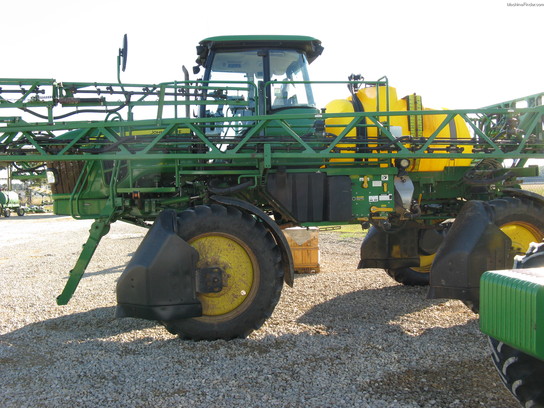 2011 John Deere 4630