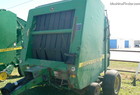 1997 John Deere 566