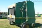 1997 John Deere 566