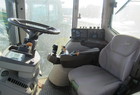 2003 John Deere 7520