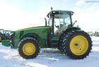 2011 John Deere 8235R