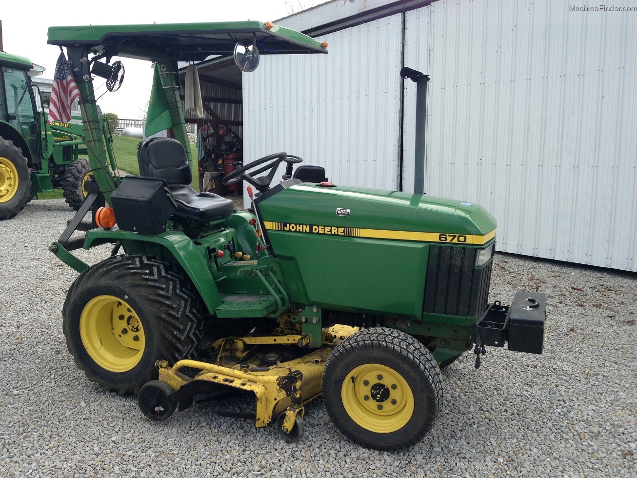 1989 John Deere 670 Tractors Compact (140hp.) John Deere MachineFinder