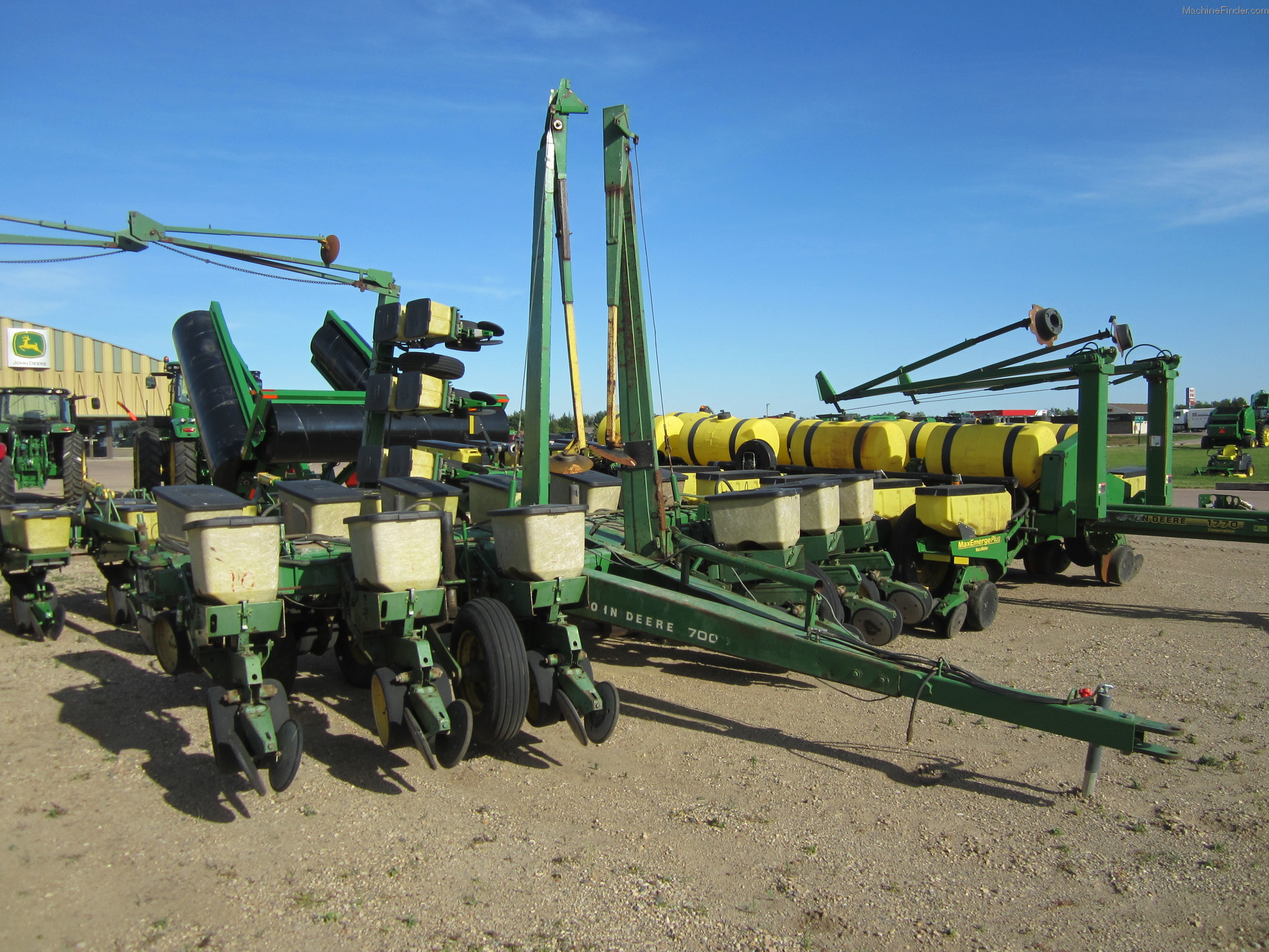John Deere 7000 Planting & Seeding Planters John Deere MachineFinder
