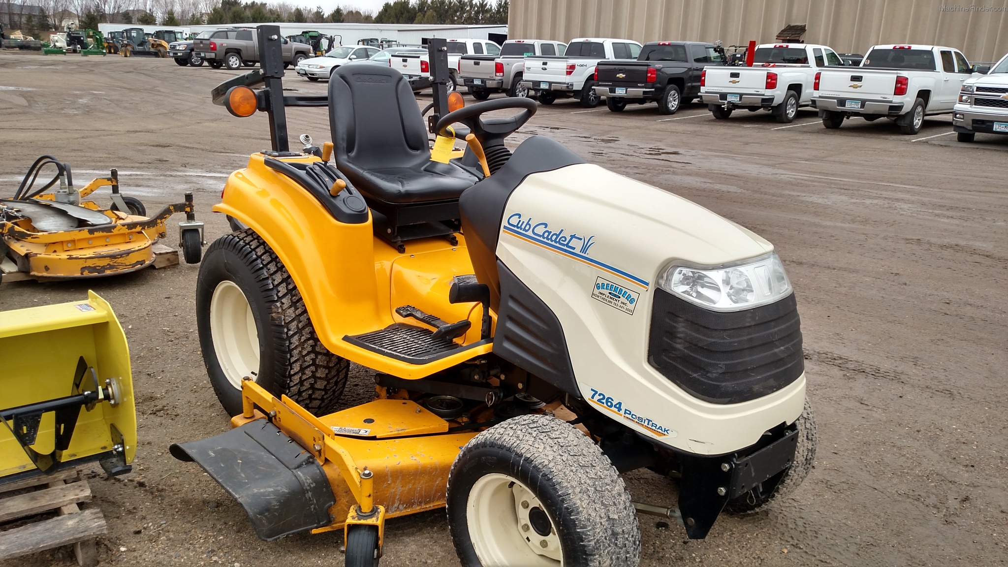 2005 Cub Cadet 7264 Tractors - Compact (1-40hp.) - John Deere MachineFinder