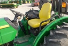 2010 John Deere 5065M - 2WD