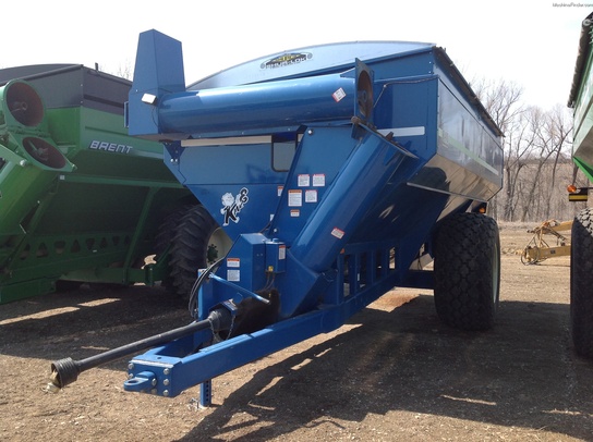 2005 Kinze 840