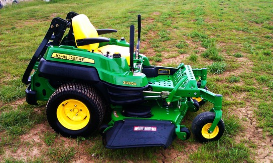 2011 John Deere Z920A